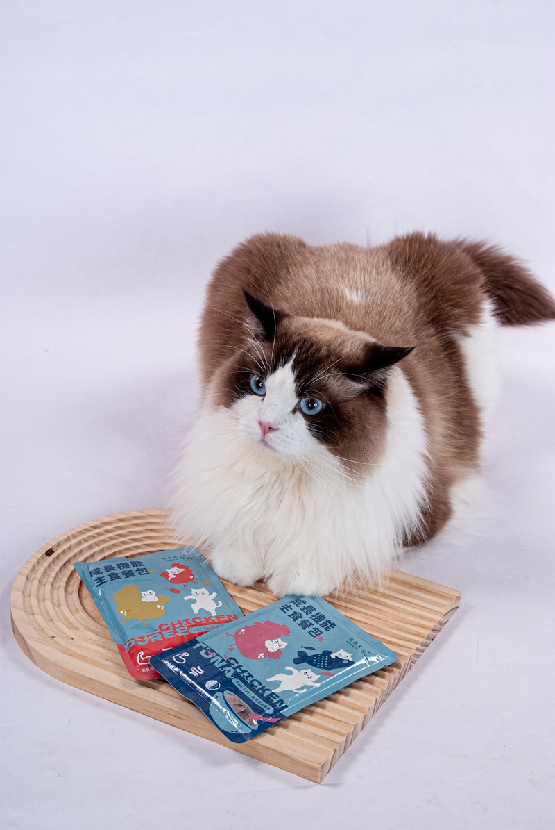 女人知己試用大隊,口碑行銷,部落客行銷,自然食 成長機能主食餐包,自然食,成長機能狗狗主食餐包,成長機能貓咪主食餐包,滿足毛孩最單純的幸福,人食等級食材,開封即食,綿密的肉泥狀質地,好吸收,無膠類,無色素,無防腐劑的添,維持腸道健康,添加DHA/靈芝多醣體,使用高優質蛋白,適口性佳,狗狗口味,犬用營養火雞,犬用嫩雞牛肉,貓咪口味,貓用營養嫩雞,貓用嫩雞鮪魚